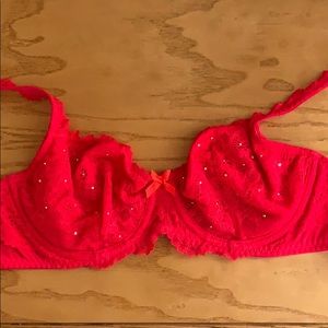 Victoria’s Secret Unlined Bra!